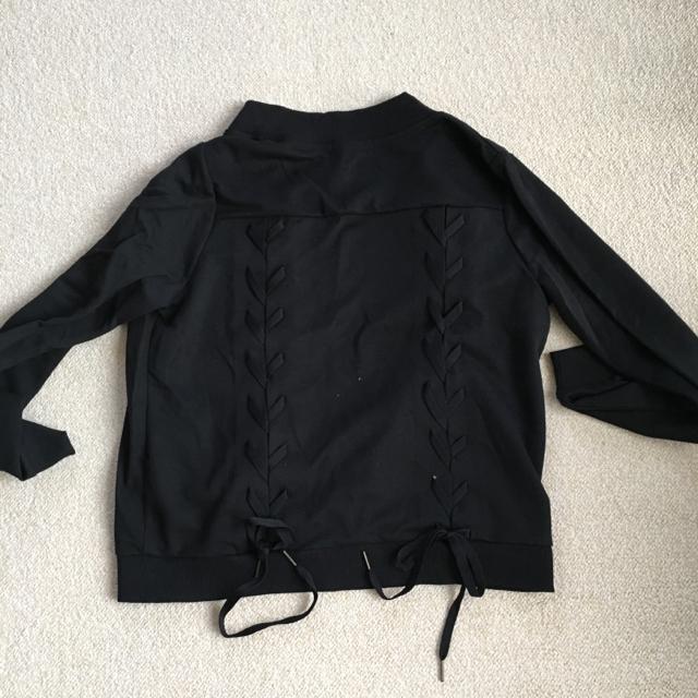 ディズニー・ミッキー刺繍バックレースアップジャケット黒 < 女性ファッション ディズニー・ミッキー刺繍バックレースアップジャケット黒 < 女性ファッションの