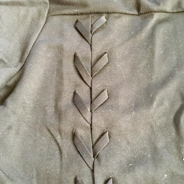 ディズニー・ミッキー刺繍バックレースアップジャケット黒 < 女性ファッション ディズニー・ミッキー刺繍バックレースアップジャケット黒 < 女性ファッションの