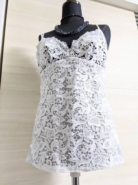 salute/サルート/店舗限定/バチカン市国/世界遺産/19G/キャミソール/M/白/WH < 女性ファッション  salute/サルート/店舗限定/バチカン市国/世界遺産/19G/キャミソール/M/白/WH < 女性ファッションの