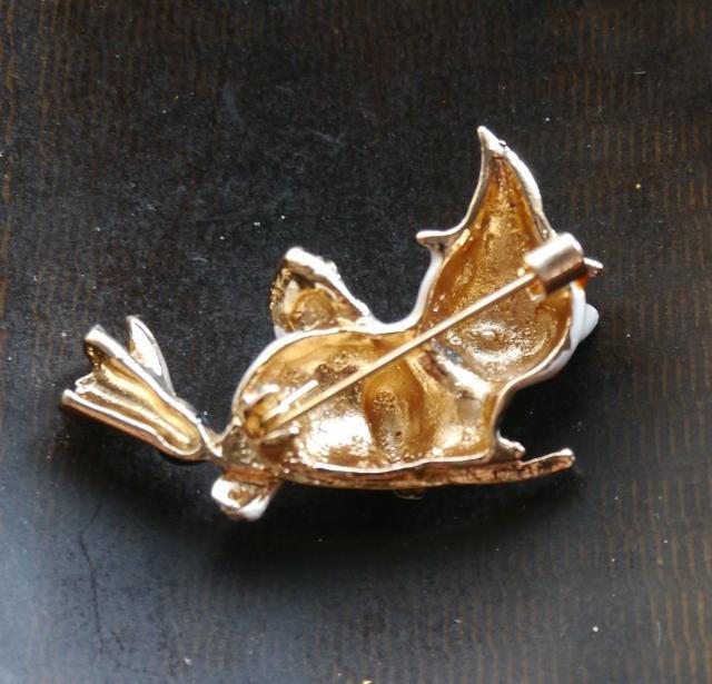 新品アンティーク調 使い魔 魔法使いネコ猫ちゃんエナメル ブローチ < 女性アクセサリー/時計 新品アンティーク調 使い魔 魔法使いネコ猫ちゃんエナメル ブローチ < 女性アクセサリー/時計の