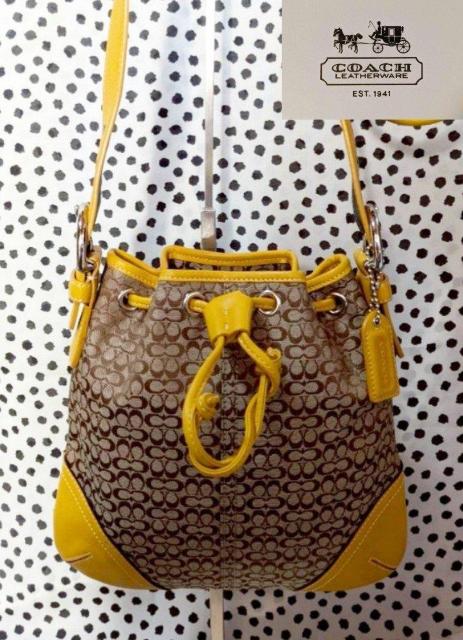 【COACH】コーチ 巾着型 ショルダーバッグ シグネチャー 正規未使用品 < ブランド 【COACH】コーチ 巾着型 ショルダーバッグ シグネチャー 正規未使用品 < ブランドの