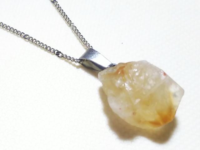 お得意さま感謝Day★天然石★シトリン 原石 ペンダント < 女性アクセサリー/時計 お得意さま感謝Day★天然石★シトリン 原石 ペンダント < 女性アクセサリー/時計の