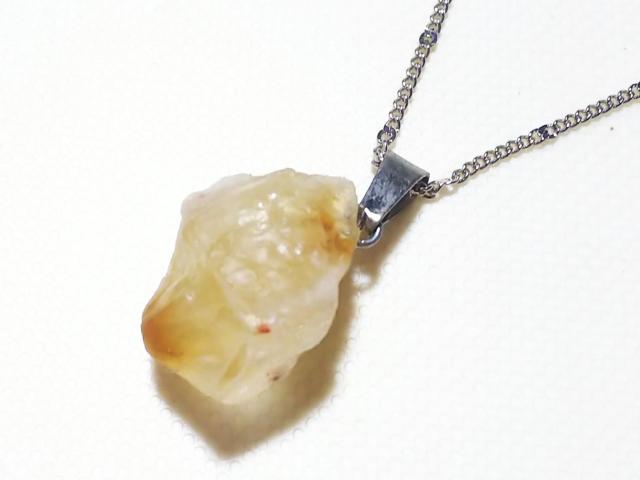 お得意さま感謝Day★天然石★シトリン 原石 ペンダント < 女性アクセサリー/時計 お得意さま感謝Day★天然石★シトリン 原石 ペンダント < 女性アクセサリー/時計の