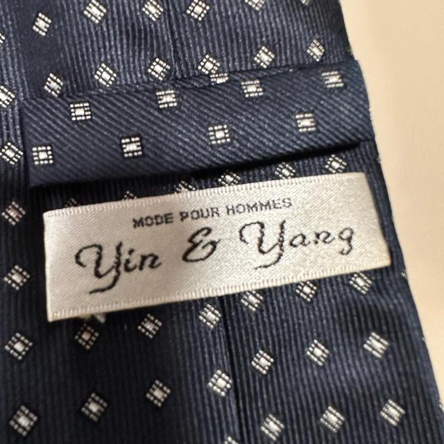 �yYin & Yang�z�V���N�l�N�^�C�@�X���� �� �j���t�@�b�V������ 