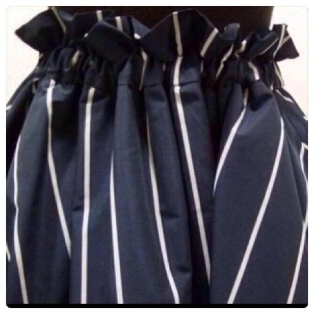 新品タグ付きFRAY I.D ギャザーメモリースカート < ブランド 新品タグ付きFRAY I.D ギャザーメモリースカート < ブランドの