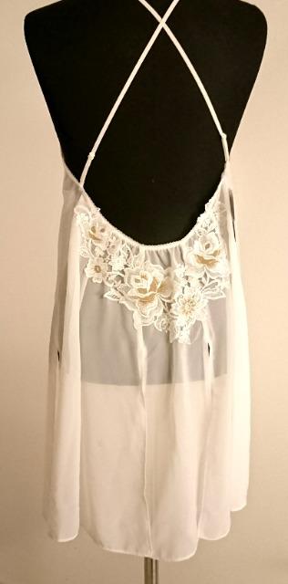 saluteサルート/店舗限定/88G/女優/ナイトドレス/ランジェリードレス/IV/アイボリー/M < 女性ファッション  saluteサルート/店舗限定/88G/女優/ナイトドレス/ランジェリードレス/IV/アイボリー/M < 女性ファッションの