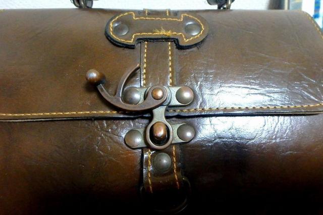 ◆ハンドバッグ レザー ブラウン 中古品 < 男性ファッション  ◆ハンドバッグ レザー ブラウン 中古品 < 男性ファッションの