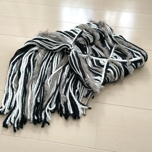 新品 MONO COMME CA ラビットファー 編み込みストール ショール < ブランド  新品 MONO COMME CA ラビットファー 編み込みストール ショール < ブランドの