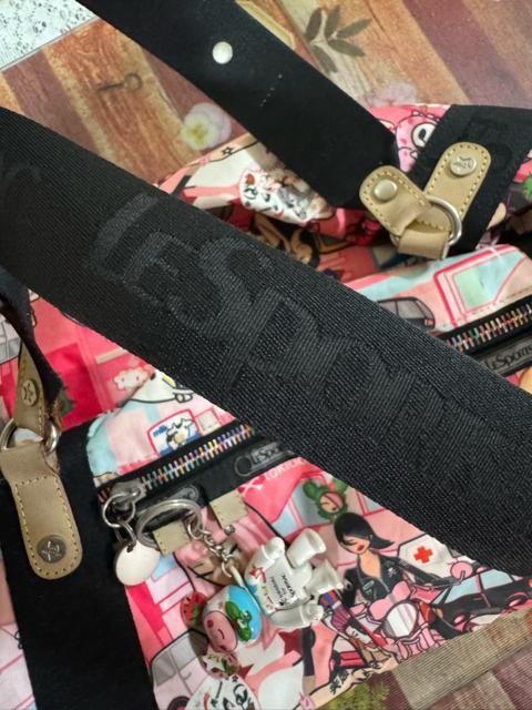 ���ӂ����߂ā� ���荢�LeSportsac tokidoki���{�X�g���o�b�O���}�X�R�b�g�t����500�~�X�^�[�g