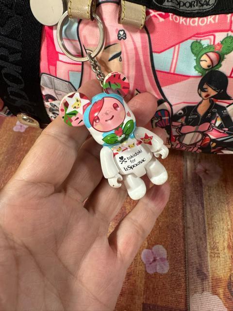 ���ӂ����߂ā� ���荢�LeSportsac tokidoki���{�X�g���o�b�O���}�X�R�b�g�t����500�~�X�^�[�g