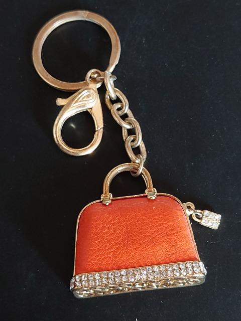 キーホルダー < 女性ファッション キーホルダー < 女性ファッションの