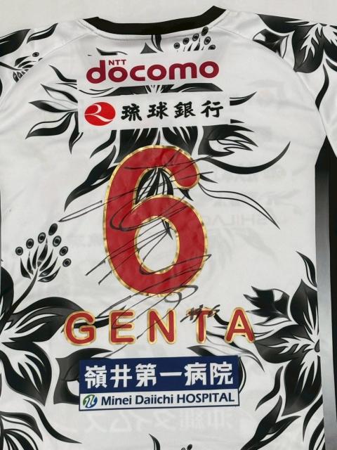 No.6 井口 元太選手着用 ユニフォーム 白(直筆サイン入り) < レジャー/スポーツ No.6 井口 元太選手着用 ユニフォーム 白(直筆サイン入り) < レジャー/スポーツの