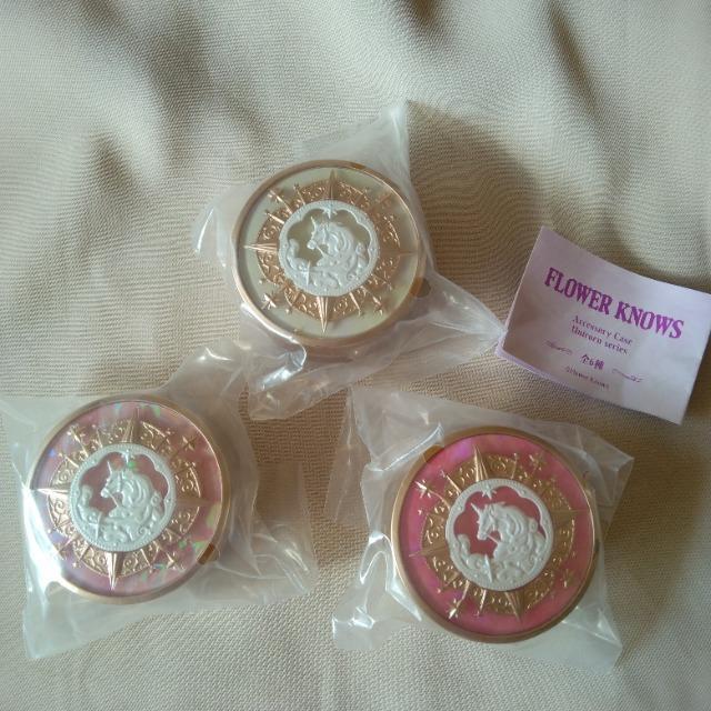 正規品☆2025/10月新作☆大人気!フラワーノーズ☆ミラー付きアクセサリーケース < 女性アクセサリー/時計  正規品☆2025/10月新作☆大人気!フラワーノーズ☆ミラー付きアクセサリーケース  < 女性アクセサリー/時計の