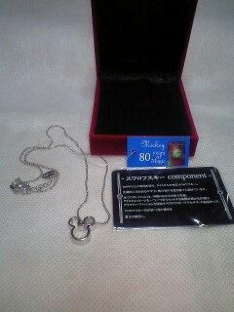 ミッキー生誕80周年記念ネックレスシルバ- < 女性アクセサリー/時計 ミッキー生誕80周年記念ネックレスシルバ- < 女性アクセサリー/時計の