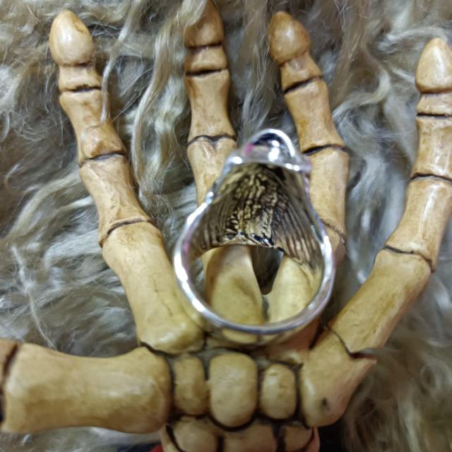 新品★メンズ★レッドアイスカルリング/18号 < 男性アクセサリー/時計  新品★メンズ★レッドアイスカルリング/18号 < 男性アクセサリー/時計の