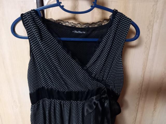 超美品★ChouChou(Mサイズ)ワンピースモノトーン水玉&リボン < 女性ファッション  超美品★ChouChou(Mサイズ)ワンピースモノトーン水玉&リボン < 女性ファッションの
