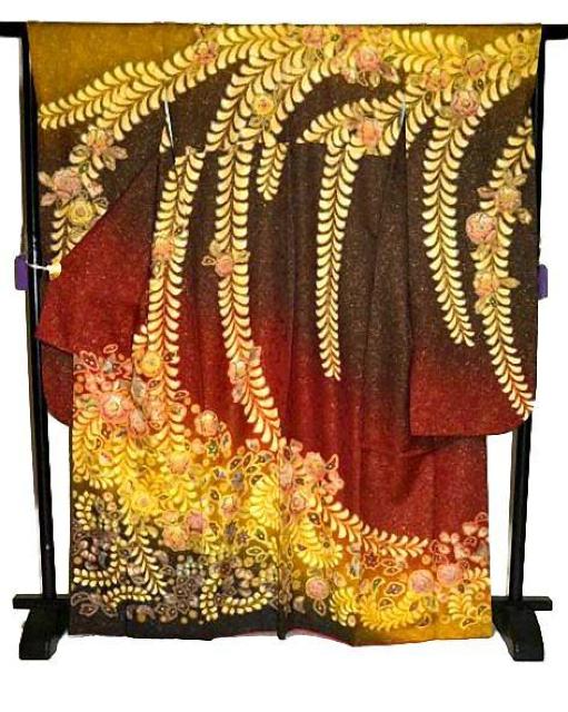 振袖 中古 最高峰 新品同様 暈し染め 金通し地 辻が花 楓 藤 花柄 身丈167.5cm 裄丈65.5cm 正絹 T3652 < 女性ファッション  振袖 中古 最高峰 新品同様 暈し染め 金通し地 辻が花 楓 藤 花柄 身丈167.5cm 裄丈65.5cm 正絹 T3652 < 女性ファッションの
