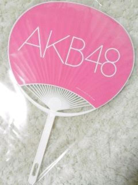 sNewtAKB48Cułg*  ^gObY 