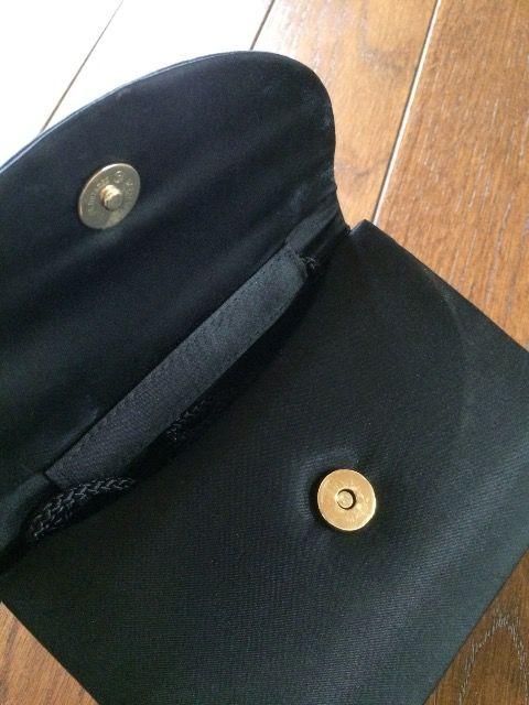 【即決】Black✖️ゴールド◆上品フォーマルバッグ < 女性ファッション  【即決】Black✖️ゴールド◆上品フォーマルバッグ < 女性ファッションの