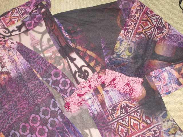 個性的*実写モモンガニット風ボレロ*マフラー付*レディース < ブランド  個性的*実写モモンガニット風ボレロ*マフラー付*レディース < ブランドの