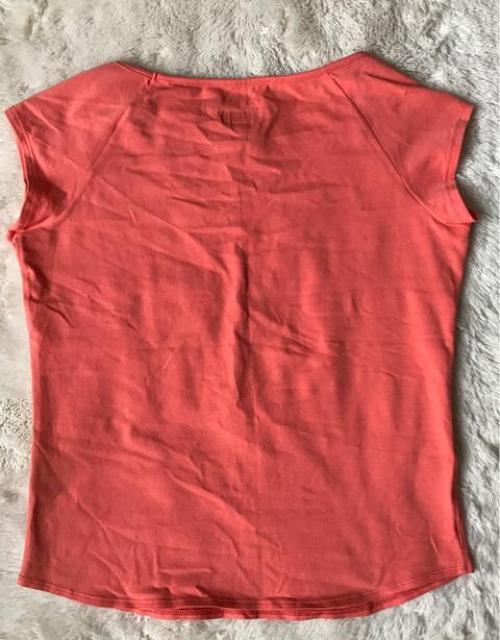 ARMANI  JEANS  Tシャツ  美品 < ブランド  ARMANI  JEANS  Tシャツ  美品 < ブランドの