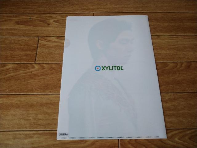 羽生結弦 ロッテ ・キシリトール A4ファイル 未使用 < ホビー  羽生結弦 ロッテ ・キシリトール A4ファイル 未使用 < ホビーの