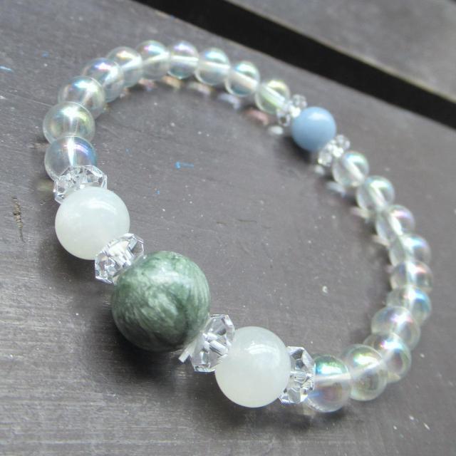 セラフィナイトxエンジェライトxムーンストーンブレスレット < 女性アクセサリー/時計 セラフィナイトxエンジェライトxムーンストーンブレスレット < 女性アクセサリー/時計の