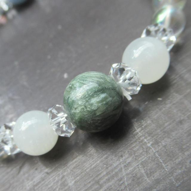 セラフィナイトxエンジェライトxムーンストーンブレスレット < 女性アクセサリー/時計 セラフィナイトxエンジェライトxムーンストーンブレスレット < 女性アクセサリー/時計の