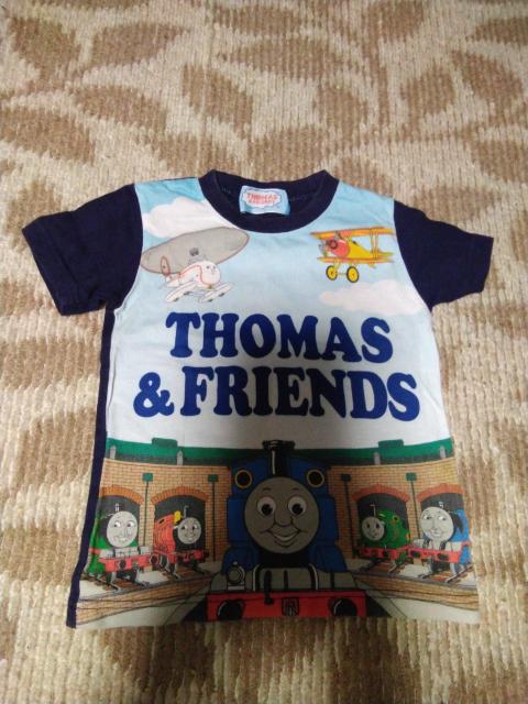 子供服  トーマス  Tシャツ  100cm < キッズ/ベビー  子供服  トーマス  Tシャツ  100cm  < キッズ/ベビーの