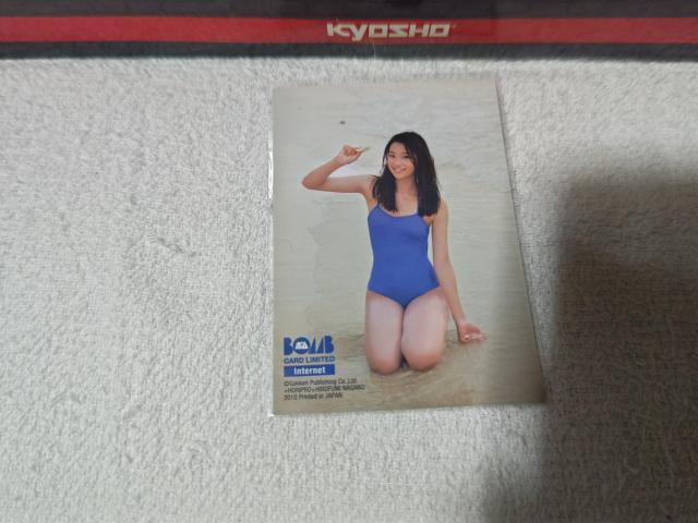 トレカ 足立梨花 '10 BOMB < トレーディングカード トレカ 足立梨花 '10 BOMB < トレーディングカードの