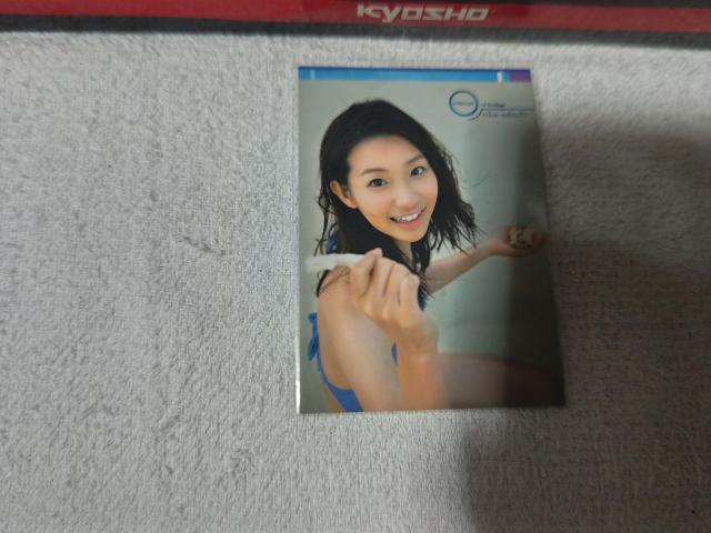 トレカ 足立梨花 '10 BOMB < トレーディングカード トレカ 足立梨花 '10 BOMB < トレーディングカードの