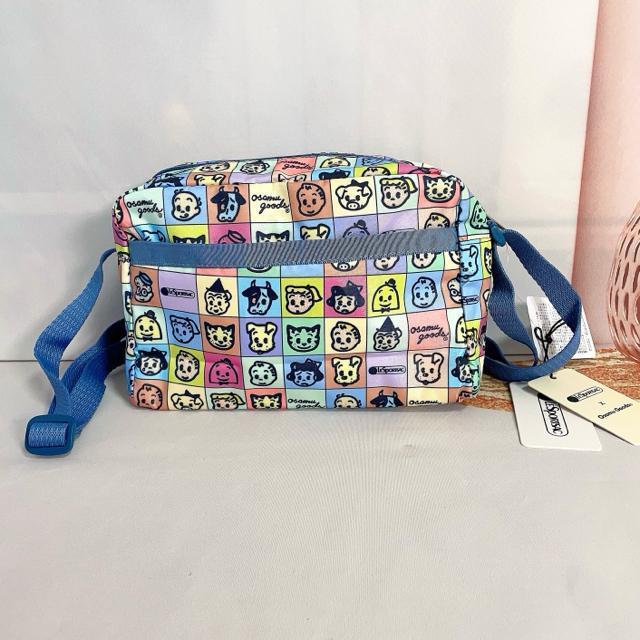 ★新品★LeSportsac レスポートサック オサムグッズ オサムチェッカードフラッグ ショルダーバッグ 2434 送料無料 < 女性ファッション  ★新品★LeSportsac レスポートサック オサムグッズ オサムチェッカードフラッグ ショルダーバッグ 2434 送料無料 < 女性ファッションの