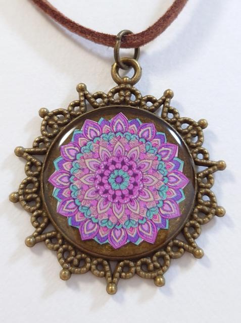 アンティークボヘミアン☆ハンドメイドレジンネックレス   エスニック  曼陀羅   アンティーク   ペンダント  ネックレス < 女性ファッション  アンティークボヘミアン☆ハンドメイドレジンネックレス   エスニック  曼陀羅   アンティーク   ペンダント  ネックレス  < 女性ファッションの