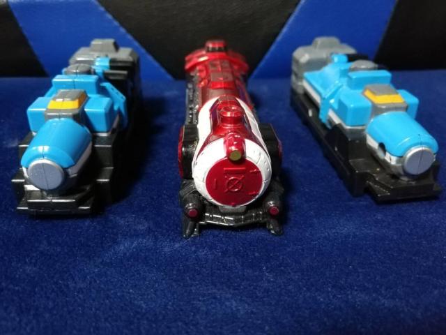 烈車戦隊トッキュウジャー レッドレッシャー SG版 & タンクレッシャーSG版 2台 セット < ホビー 烈車戦隊トッキュウジャー レッドレッシャー SG版 & タンクレッシャーSG版 2台 セット < ホビーの