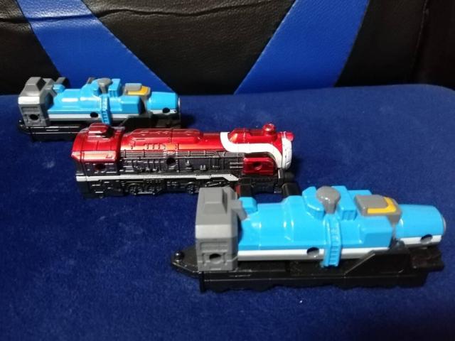 烈車戦隊トッキュウジャー レッドレッシャー SG版 & タンクレッシャーSG版 2台 セット < ホビー 烈車戦隊トッキュウジャー レッドレッシャー SG版 & タンクレッシャーSG版 2台 セット < ホビーの