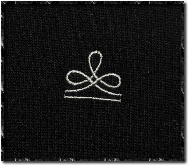 アレグリ 刺繍入りタートルニット 黒 < 男性ファッション  アレグリ 刺繍入りタートルニット 黒 < 男性ファッションの