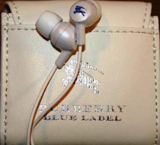 ʌڋq聚BURBERRY BLUE LABELmxeBCtH   uh 