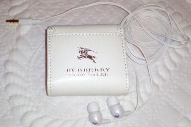 ʌڋq聚BURBERRY BLUE LABELmxeBCtH  uh 