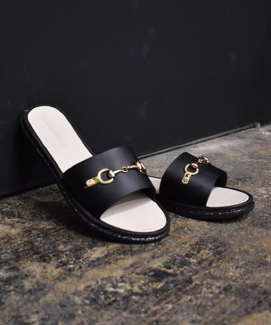 SALEセール●歩きやすいサンダル●メタルビット ラメサンダル【新品未使用】M 23.5cm〜24cm●黒ブラック < 女性ファッション  SALEセール●歩きやすいサンダル●メタルビット ラメサンダル【新品未使用】M 23.5cm〜24cm●黒ブラック < 女性ファッションの
