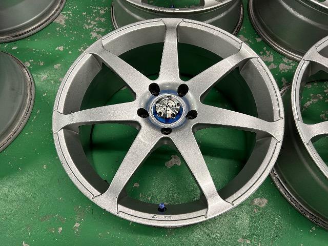 8072115)レイズRAYSベルサスコンピオナート18インチアルミホイールのみ4本セット7.5J+42ミニバンサイズ送料無料 < 自動車/バイク 8072115)レイズRAYSベルサスコンピオナート18インチアルミホイールのみ4本セット7.5J+42ミニバンサイズ送料無料 < 自動車/バイク