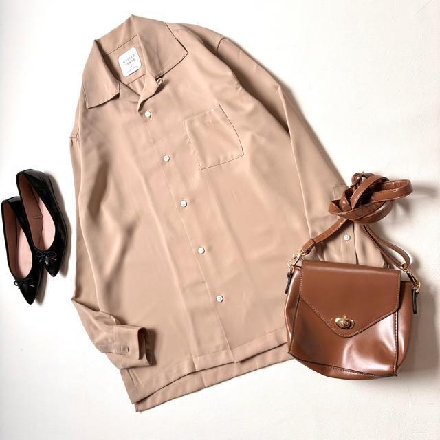 ◆美品◆ユナイテッドトウキョウ◆ビッグシルエットシャツチュニック◆ベージュ◆M < 女性ファッション  ◆美品◆ユナイテッドトウキョウ◆ビッグシルエットシャツチュニック◆ベージュ◆M < 女性ファッションの