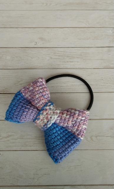 ハンドメイド 編みリボンヘアゴム ブルーピンクラベンダー < 女性ファッション ハンドメイド 編みリボンヘアゴム ブルーピンクラベンダー < 女性ファッションの