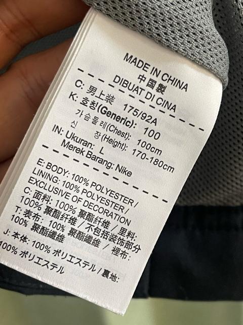 Nike �i�C�L�@�i�C�����W���P�b�g �O���[/�u���b�N �T�C�YL �i�C�����W���P�b�g �E�B���h�u���[�J�[ �W���[�W NIKE �� �u�����h�� 