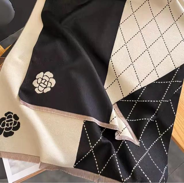 マフラー ショール 大判ストール リバーシブル 花 モチーフ・ ブランケット・スカーフ SALE 大人気 < 女性ファッション マフラー ショール 大判ストール リバーシブル 花 モチーフ・ ブランケット・スカーフ SALE 大人気 < 女性ファッションの