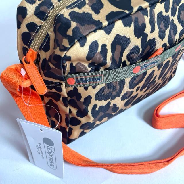 ★新品未使用★LeSportsac レスポートサック ヒョウ柄 ショルダーバッグ 2434 送料無料 < 女性ファッション  ★新品未使用★LeSportsac レスポートサック ヒョウ柄 ショルダーバッグ 2434 送料無料 < 女性ファッションの