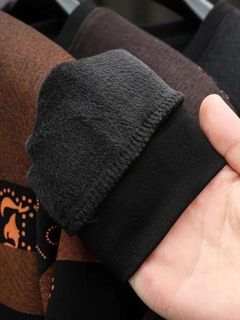 超お買い得2090円★メンズの厚手フリース裏地付きスウェットシャツ - "サベージ"プリント付きUSAサイズS(日本サイズL相当) < 男性ファッション  超お買い得2090円★メンズの厚手フリース裏地付きスウェットシャツ - "サベージ"プリント付きUSAサイズS(日本サイズL相当) < 男性ファッションの