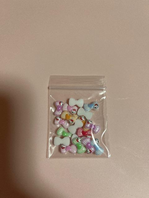 ネイルパーツ キティリボン デコパーツ レジン < 香水/コスメ/ネイル ネイルパーツ キティリボン デコパーツ レジン < 香水/コスメ/ネイルの