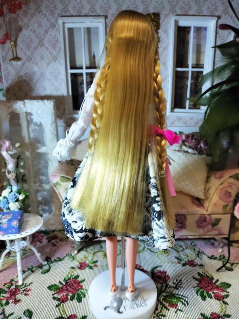 �W�F�j�[Friend�X�[�p�[�����O�w�A�[�e�B���e���{�f�B�{��&�A�E�g�t�B�b�g�Z�b�g �� ��������� 