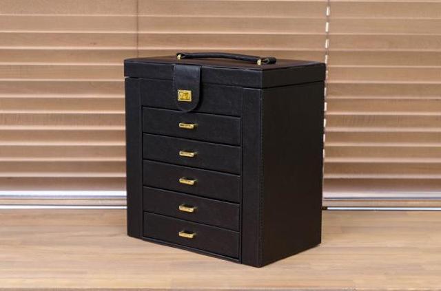 【送料無料】ジュエリーボックス 宝石 アクセサリー入れ ケース 大容量 アウトレット < インテリア/ライフ  【送料無料】ジュエリーボックス 宝石 アクセサリー入れ ケース 大容量 アウトレット < インテリア/ライフの