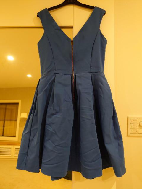 ブルーミニワンピース イギリス Мサイズ < 女性ファッション  ブルーミニワンピース イギリス Мサイズ < 女性ファッションの